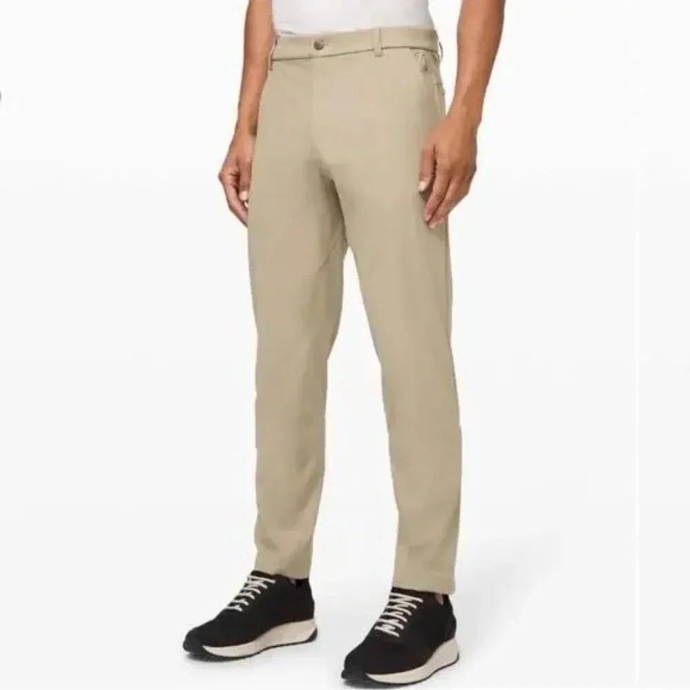 Lululemon Commission Pant Classic 33 Khaki Tan Warpstreme Tech Chino LM5AOSS
